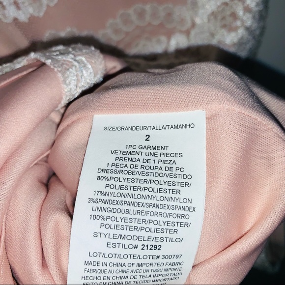 NW Nightway formal Ivory Lace Dress Size 2 - Picture 9 of 11